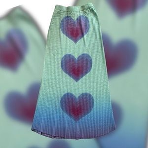 Pleated heart skirt 💓